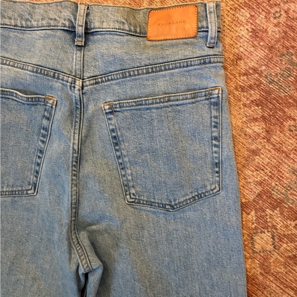 Everlane Women's Straight Leg Jeans in Light Blue - Picture 8 of 8